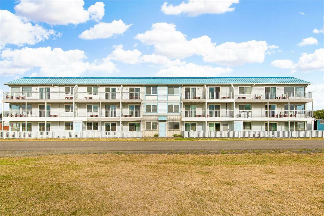Windjammer Condos Ocean Shores Bagian luar foto
