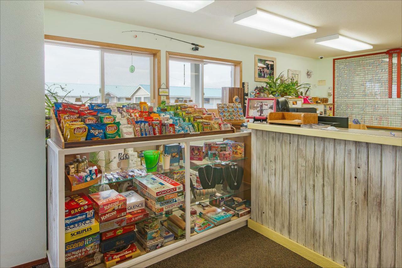 Windjammer Condos Ocean Shores Bagian luar foto