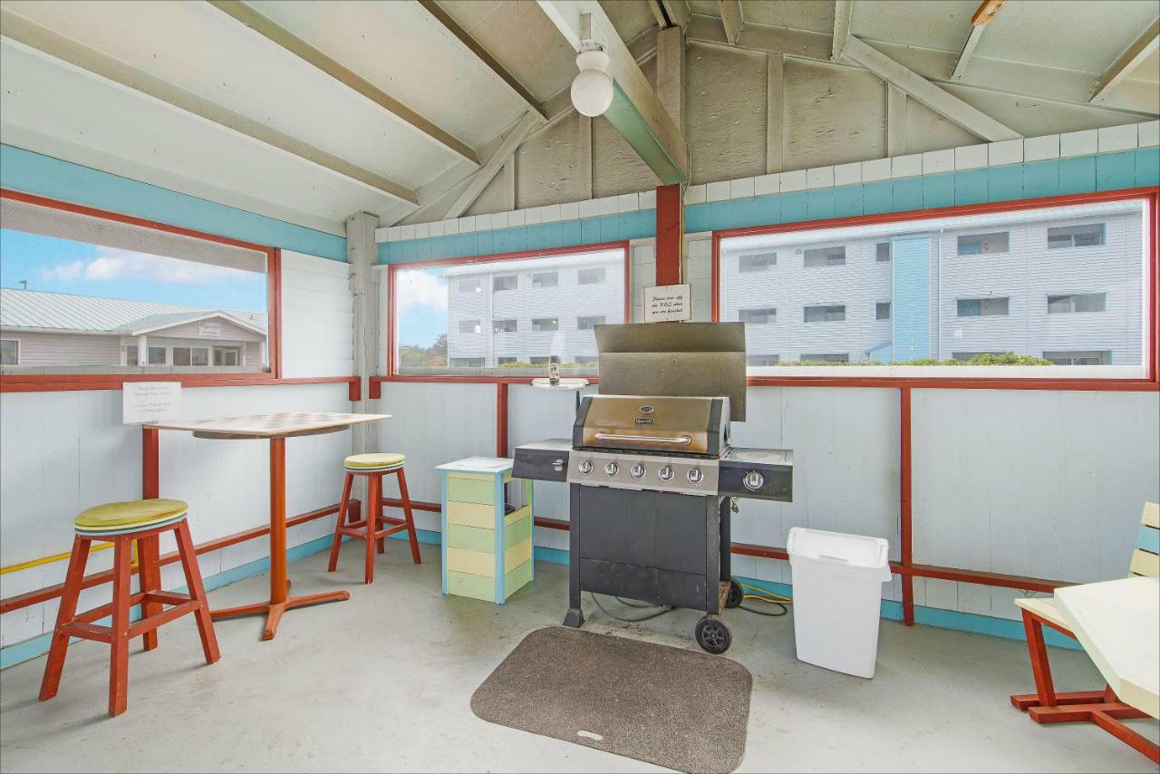 Windjammer Condos Ocean Shores Bagian luar foto
